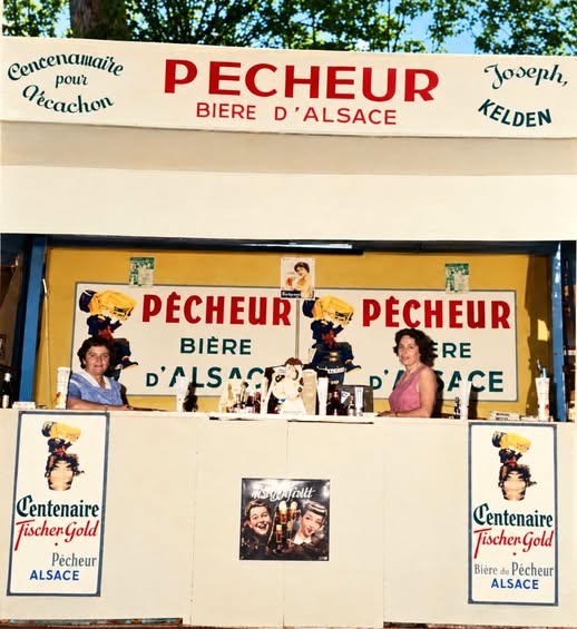 Archive historique : Un saut dans le passé : stand de bière d'Alsace à la Foire d'Arcachon, 1958 au...