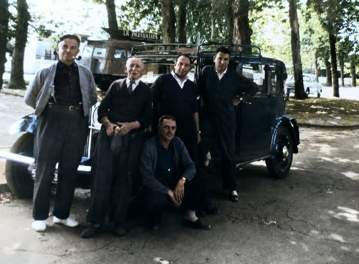 Archive historique : Voici une photo du grand père de Thierry Gajac à gauche dans les années 50 avec...
