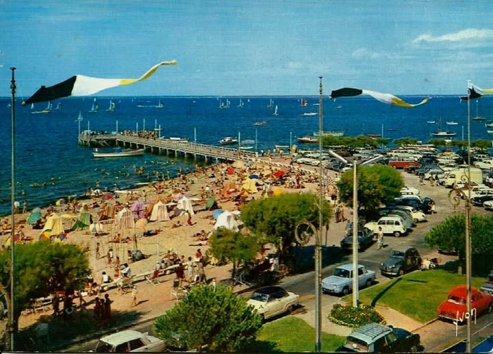 Archive historique : Années 70/80 Arcachon Jetée d'Eyrac et la plage